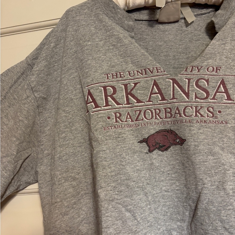Arkansas Razorbacks Gray T-Shirt - Picture 2 of 3